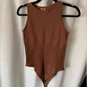 OQQ Ribbed Sleeveless Bodysuit Brown Size L